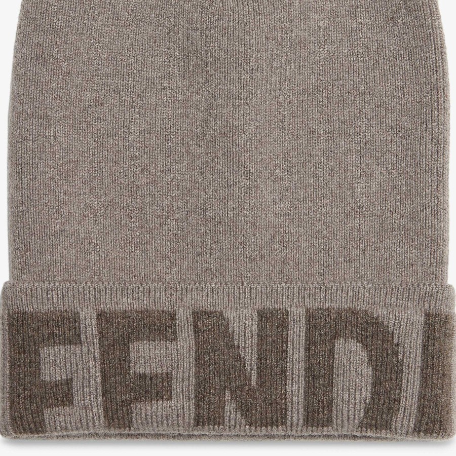 Donna Fendi Cappelli E Guanti | Berretto Grigio